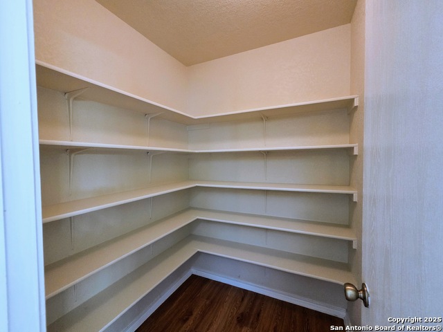 Image 6 of 22 For 100 Lone Star Way