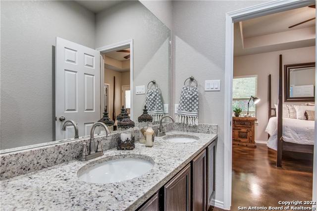 Image 14 of 17 For 626 Heathers Way