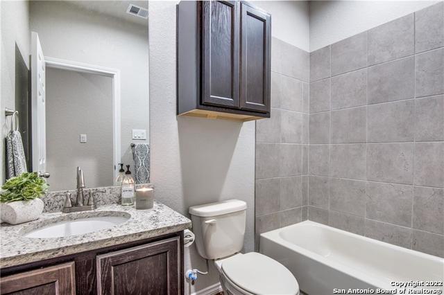 Image 3 of 17 For 626 Heathers Way