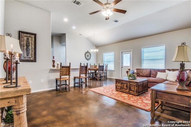 Image 6 of 17 For 626 Heathers Way