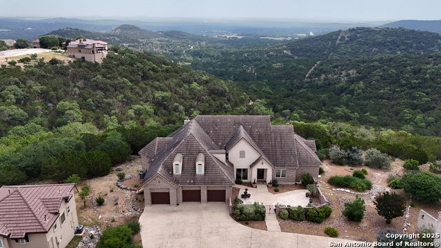 Listing photo id 3 for 108 Morningview