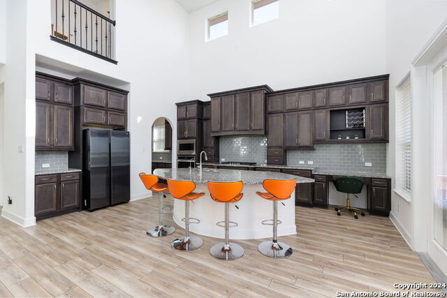 Image 16 of 43 For 14118 Sam Houston Way