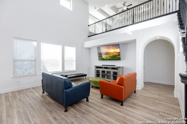 Image 19 of 43 For 14118 Sam Houston Way