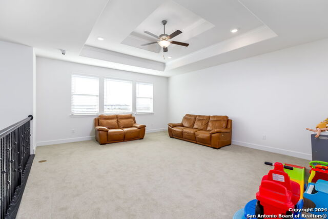 Image 32 of 43 For 14118 Sam Houston Way