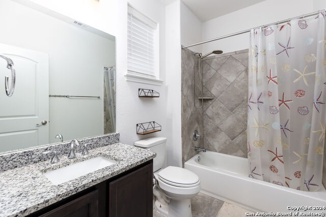 Image 37 of 43 For 14118 Sam Houston Way