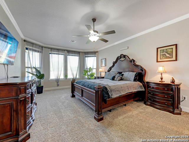 Listing photo id 14 for 5043 Tupelo