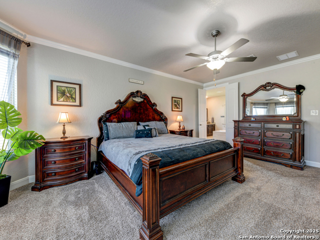 Listing photo id 15 for 5043 Tupelo