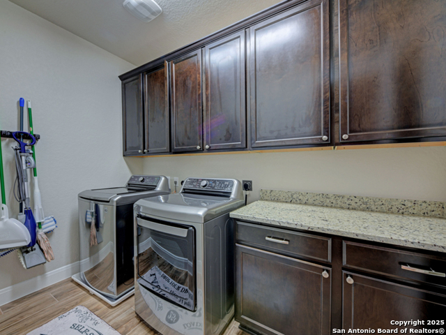 Listing photo id 20 for 5043 Tupelo