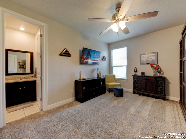 Listing photo id 21 for 5043 Tupelo