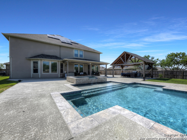 Listing photo id 40 for 5043 Tupelo