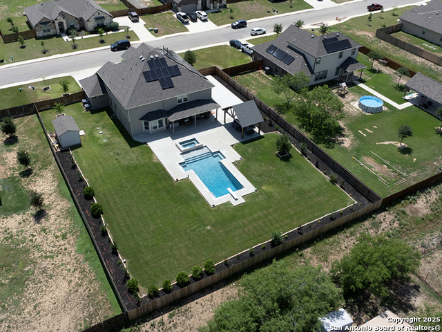 Listing photo id 46 for 5043 Tupelo