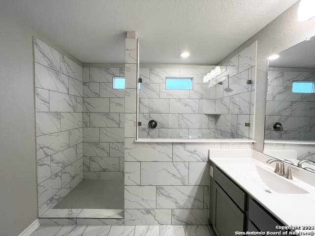 Image 16 of 22 For 4955 Usaa Blvd  16