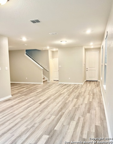 Image 6 of 22 For 4955 Usaa Blvd  16