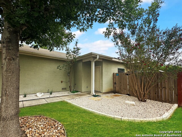 Details for 236 Anne Louise  B, New Braunfels, TX 78130