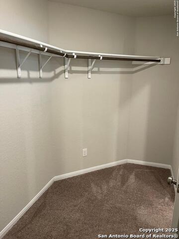 Listing photo id 15 for 10742 Hernando Ct.