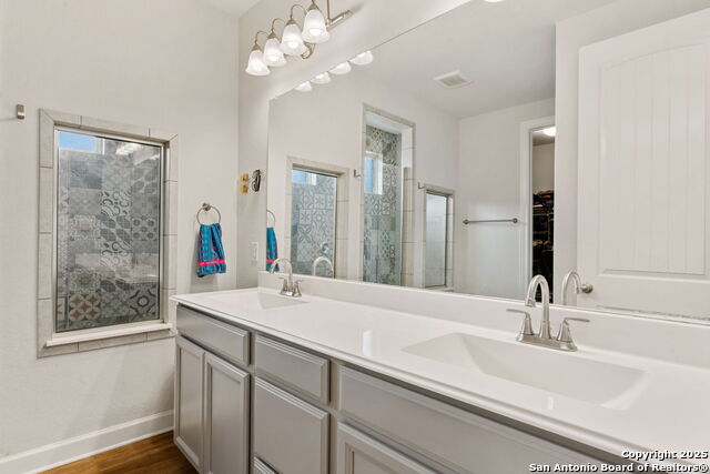 Image 18 of 28 For 509 Allegro Edge