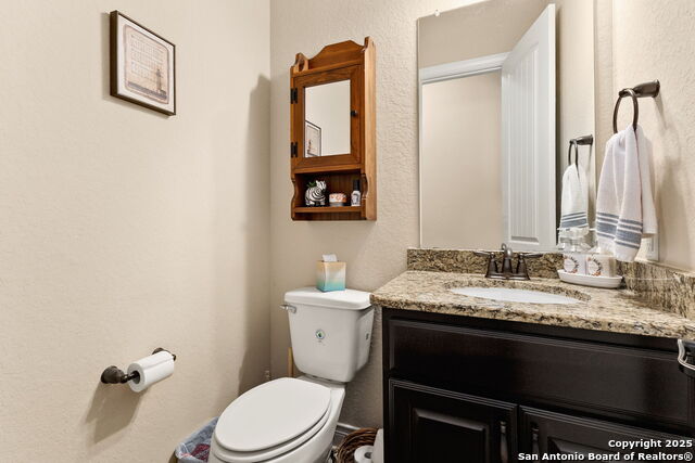 Image 22 of 52 For 233-239 Rosinweed