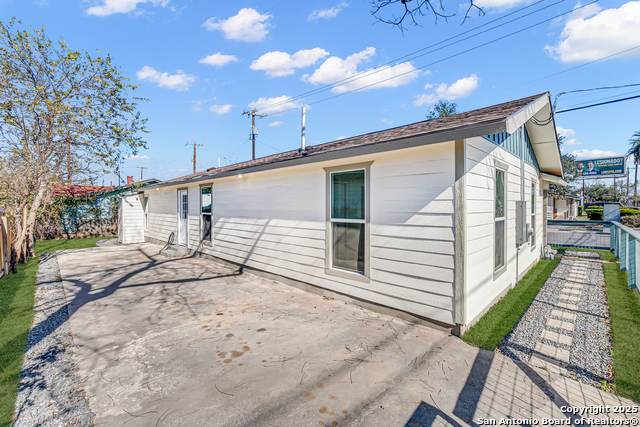 Image 21 of 21 For 629 Gevers S