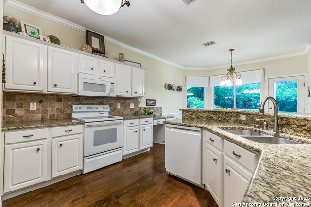 Image 12 of 43 For 9347 Llano Verde