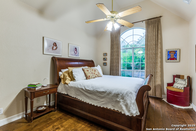 Image 17 of 43 For 9347 Llano Verde