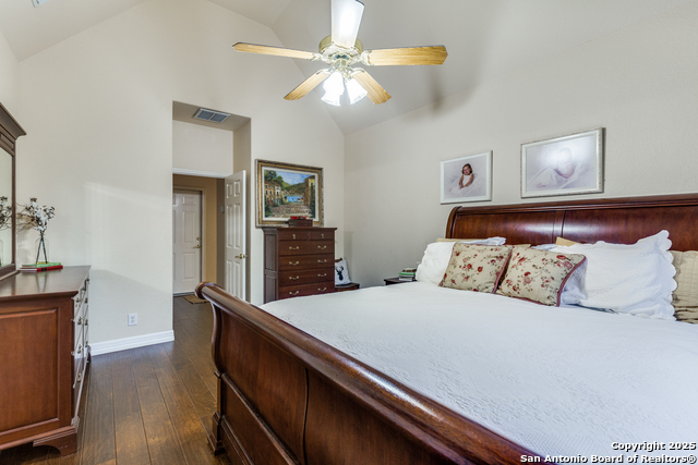 Image 18 of 43 For 9347 Llano Verde