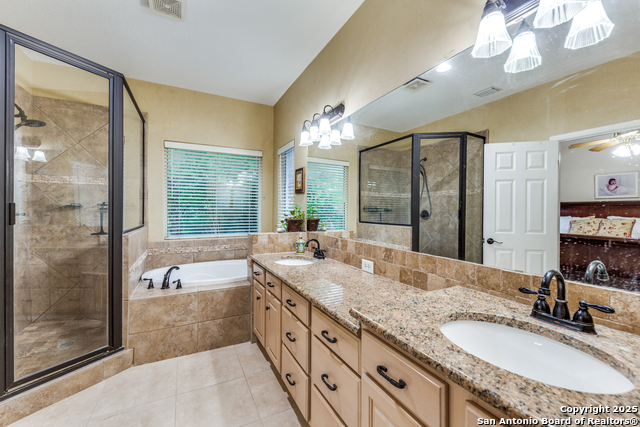 Image 20 of 43 For 9347 Llano Verde