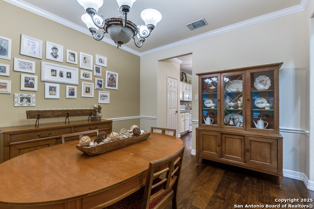 Image 5 of 43 For 9347 Llano Verde