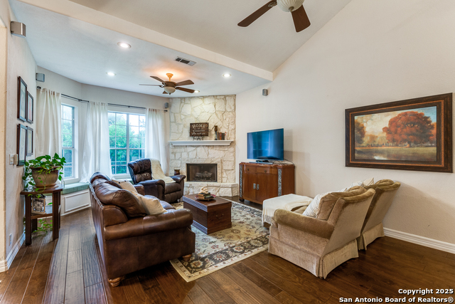 Image 8 of 43 For 9347 Llano Verde