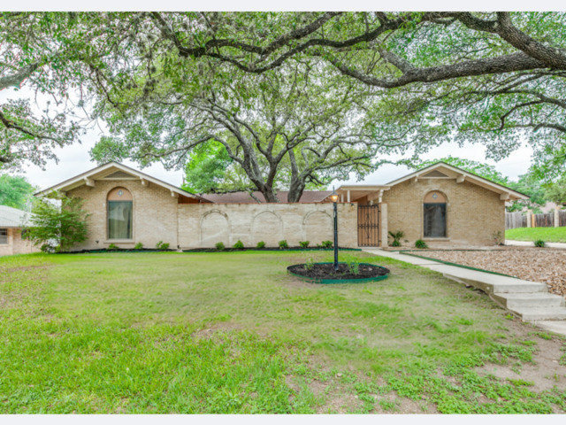 Details for 111 Cotillion, Castle Hills, TX 78213