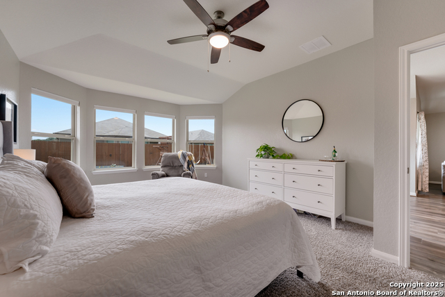Listing photo id 16 for 3005 Muscat Way