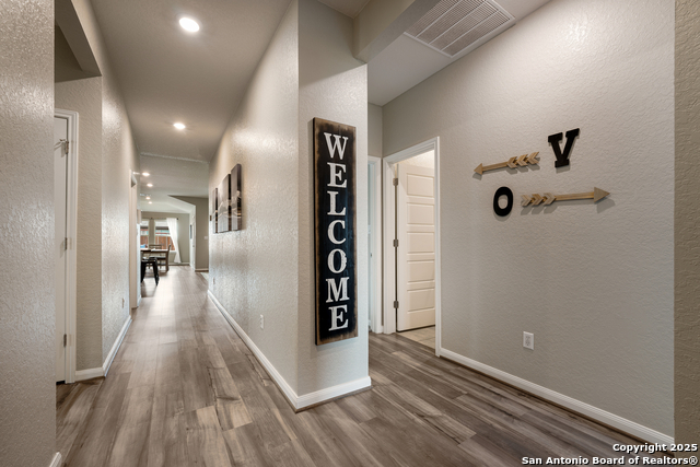 Listing photo id 3 for 3005 Muscat Way