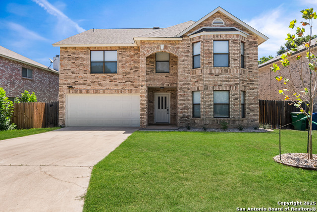 Listing photo id 0 for 11126 Cedar Park