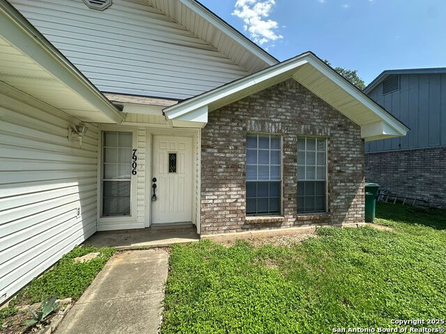 Image 2 of 31 For 7906 Forest Ranch