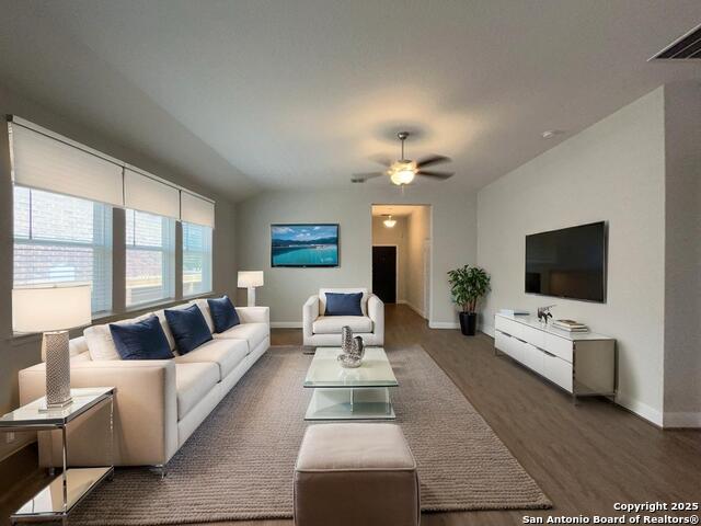 Listing photo id 0 for 12106 Casparis