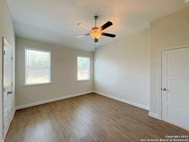 Listing photo id 18 for 12106 Casparis