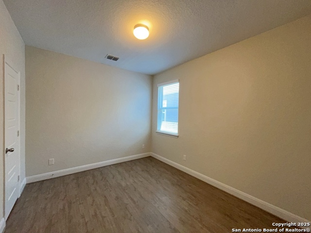 Listing photo id 24 for 12106 Casparis