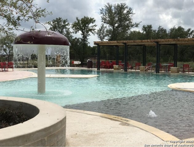 Listing photo id 36 for 12106 Casparis