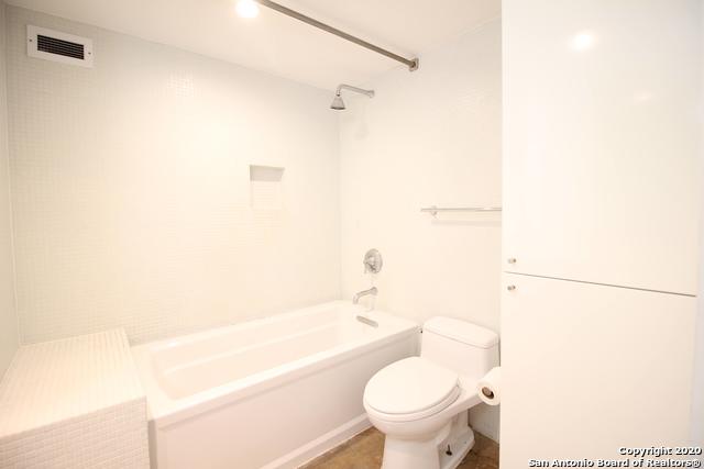 Image 12 of 16 For 1115 Alamo St S 2309