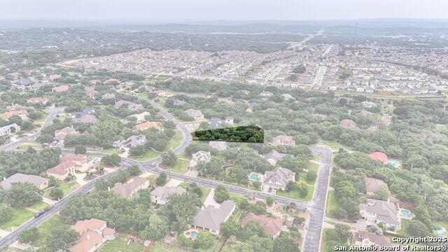 Image 24 of 26 For 8040 Colonial Woods