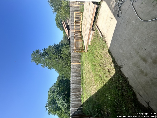 Image 15 of 16 For 8573 Echo Creek