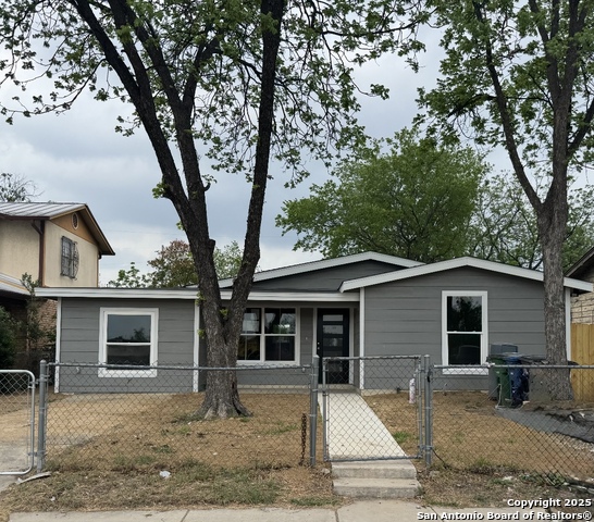 Details for 1629 Wildwood, San Antonio, TX 78201