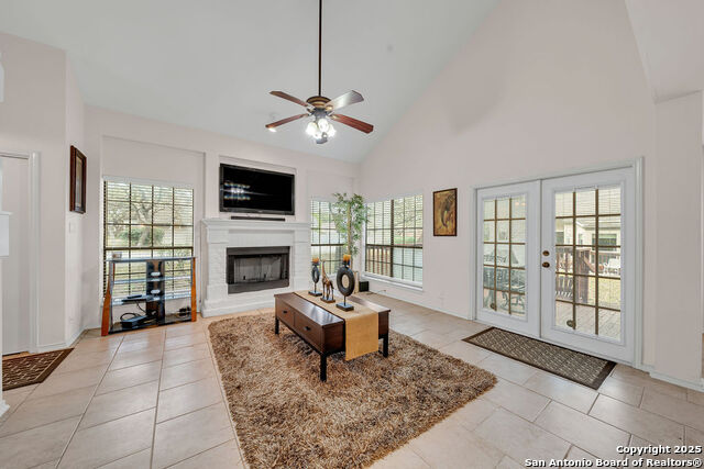 Image 6 of 23 For 17228 Old Lyme St  1801
