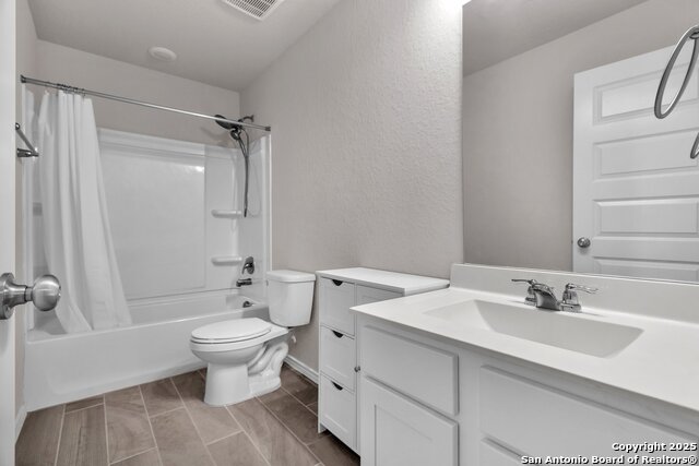 Image 22 of 31 For 5051 Segovia Way