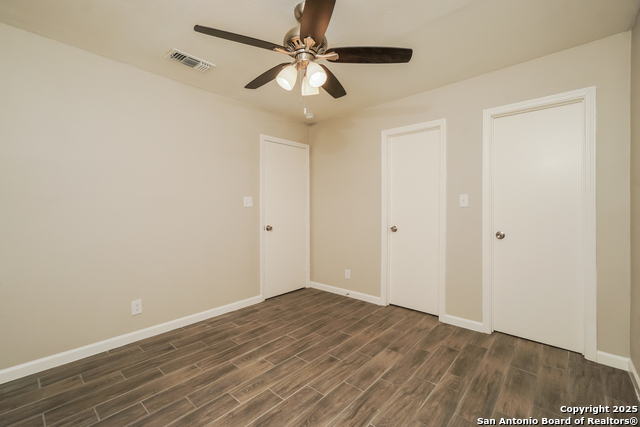 Image 14 of 26 For 7814 Oak Forest