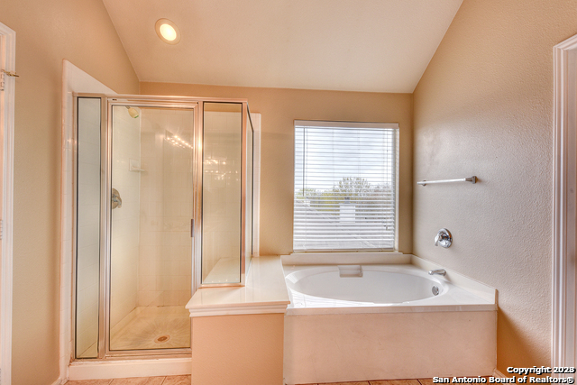 Image 16 of 25 For 2318 Encino Mist
