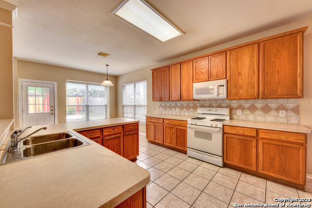 Image 8 of 25 For 2318 Encino Mist