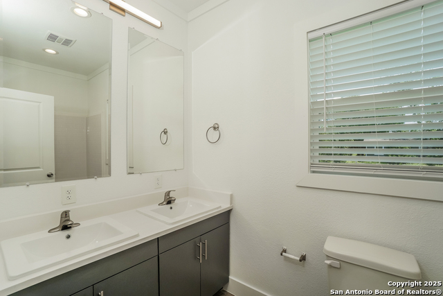 Image 14 of 26 For 623 Belmont  