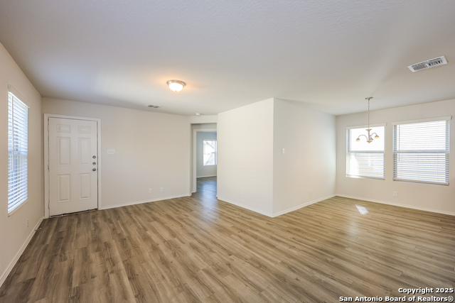 Image 4 of 16 For 10426 Clearwater Way