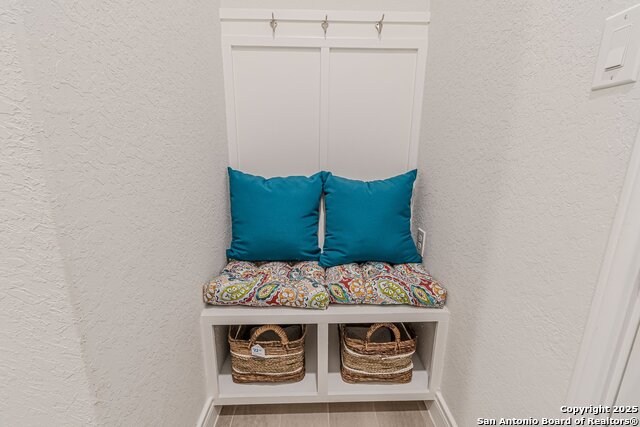 Image 43 of 72 For 14206 Swift Breeze