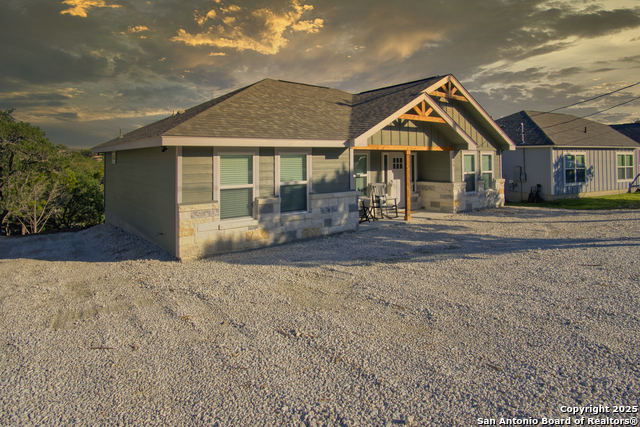 Image 24 of 58 For 1139 Cedar Bend